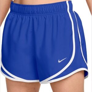 Nike Tempo running short